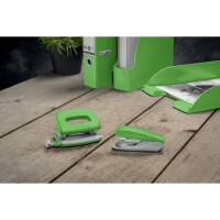 LEITZ Heftgerät NeXXt Recycle , Kunststoff, 25 Blatt, grün
