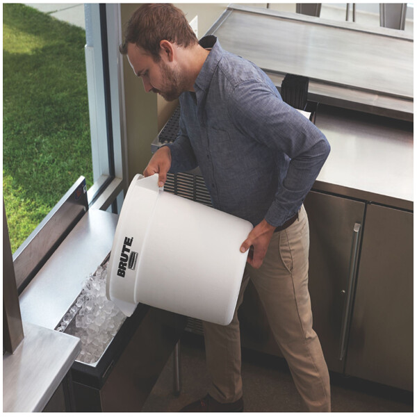 Rubbermaid Container BRUTE 37,9 Liter, aus PP, wei&szlig;