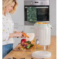 EDA Komposteimer BOKASHI, 8 Liter, kalkfarben mandel
