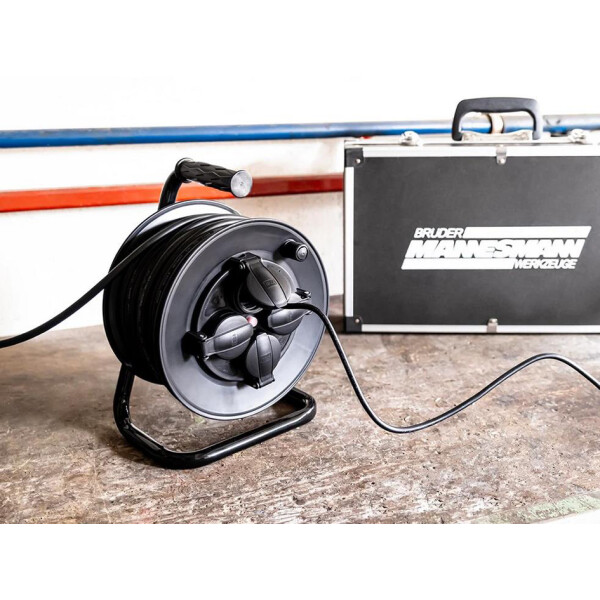BRÜDER MANNESMANN Outdoor-Kabeltrommel, IP44, schwarz