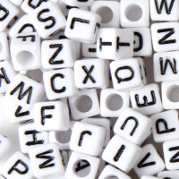 folia Buchstaben-Perlen, eckig, 100 Stück, farbig...
